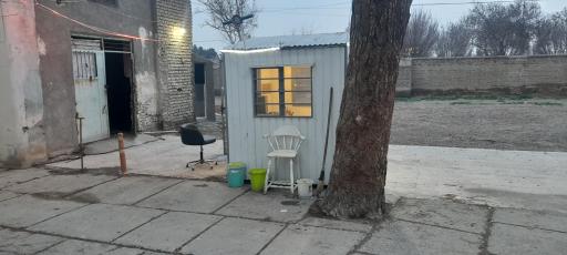 عکس پارکینگ شبانه روزی مقدم