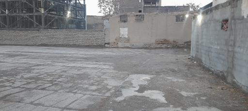 عکس پارکینگ شبانه روزی مقدم