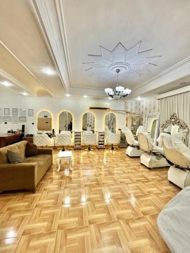 عکس آموزشگاه و سالن زیبایی اختران