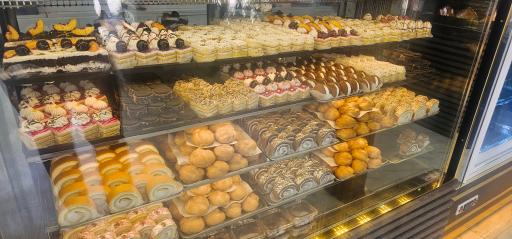 عکس شیرینی سرای وزرا