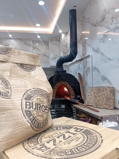 عکس رستوران آقا شامى