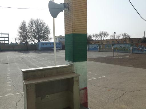 عکس دبستان شکوفه های انقلاب