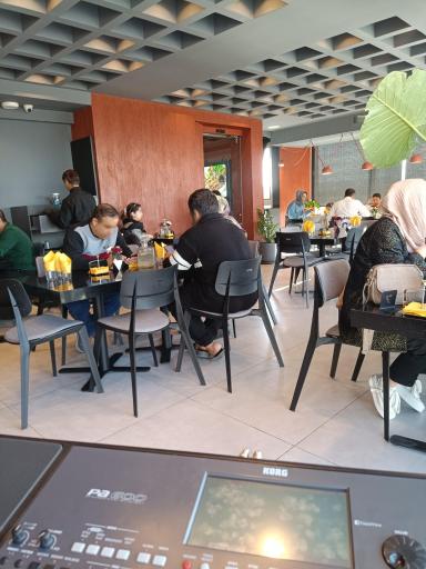 عکس مجموعه رستوران شهر غذا 