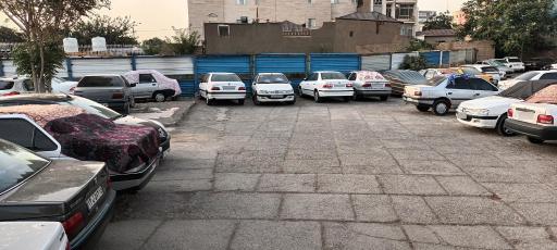 عکس پارکینگ شبانه روزی مقدم