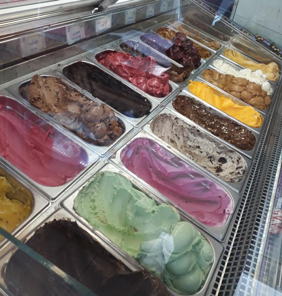 عکس آبمیوه و بستنی ونک پارک