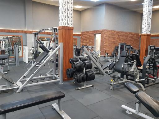 عکس باشگاه بدنسازی پارت