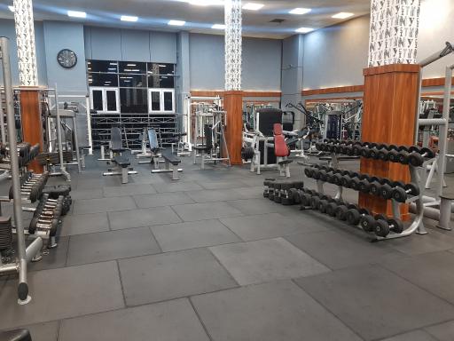 عکس باشگاه بدنسازی پارت