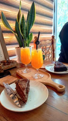 عکس کافه امید 