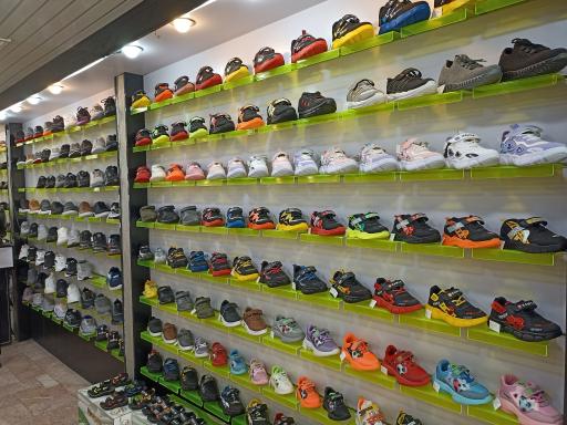 عکس کفش برات زاده