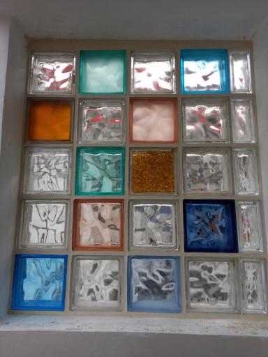 عکس  نمایندگی بلوک شیشه ای 