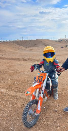 عکس پیست موتور سواری یزد