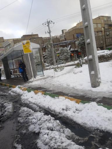 عکس ایستگاه اتوبوس هدایت 16