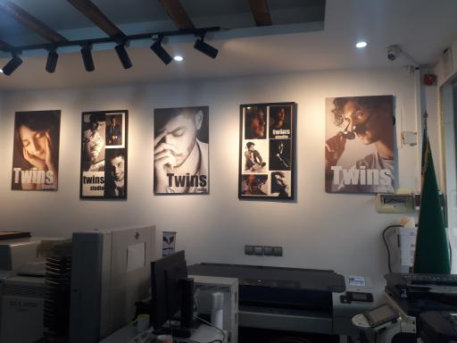 عکس عکاسی دوقلوها