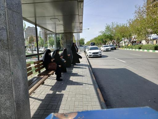 عکس ایستگاه اتوبوس هدایت 16