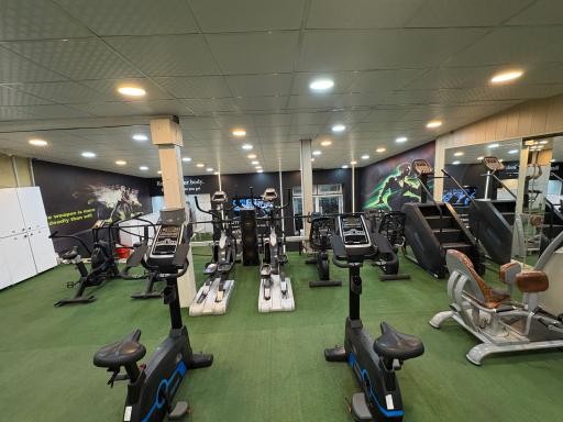 عکس باشگاه بدنسازی برترین