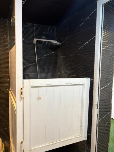 عکس باشگاه بدنسازی برترین