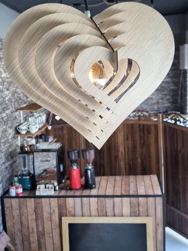 عکس کافه پارانویا 