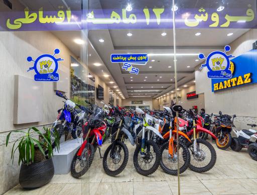 عکس جهان همراز سیکلت