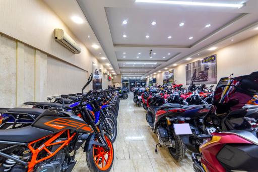 عکس جهان همراز سیکلت