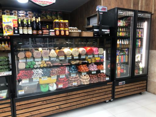 عکس پروتئین و ساندویچ سرد دنیز