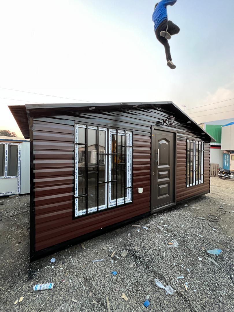 عکس ساسان کانتین