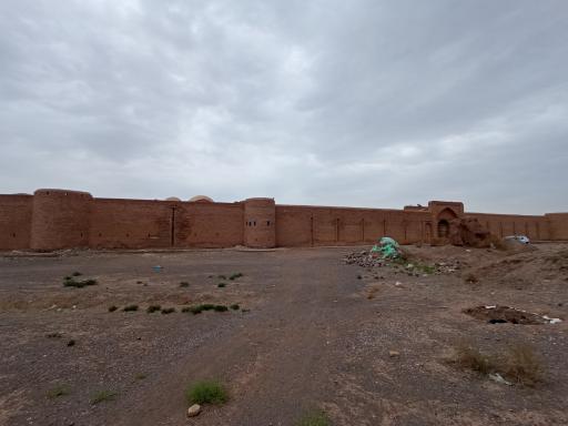 عکس کاروانسرای میاندشت