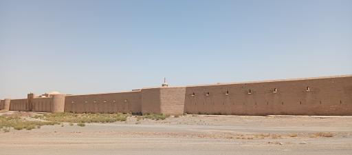 عکس کاروانسرای میاندشت