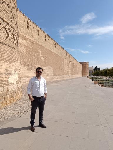 عکس ورودی ارگ کریم خان زند