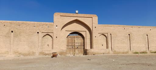 عکس کاروانسرای میاندشت