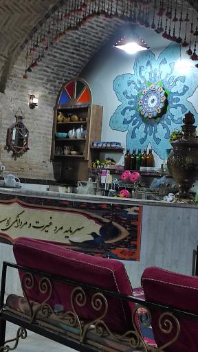 عکس سفره خانه سنتی شاه نعمت الله ولی