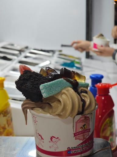 عکس بستنی سلف سرویس سوییتی لند