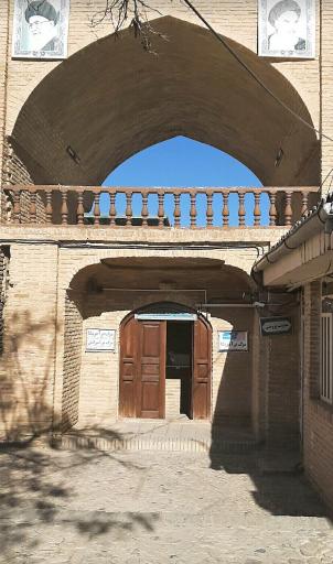 عکس مدرسه شاهرخیه بسطام