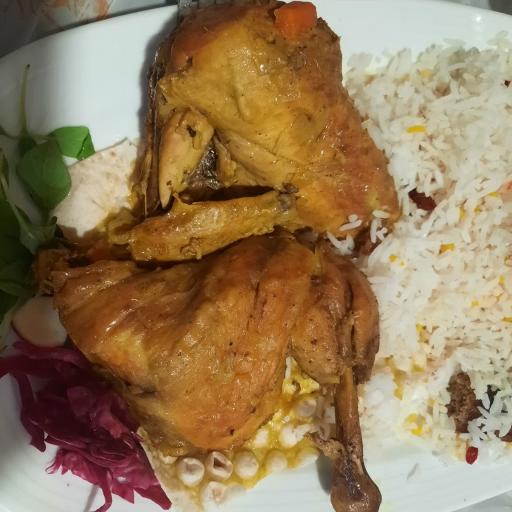 عکس باغچه رستوران هشتگ