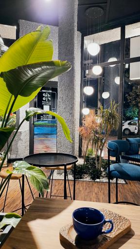 عکس کافه چارراه