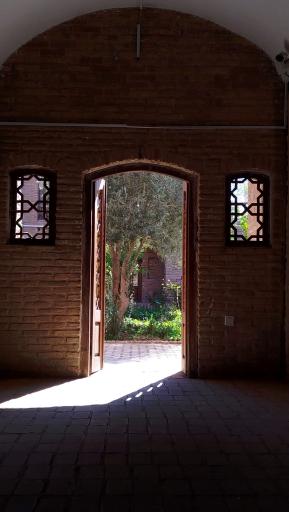 عکس مدرسه شاهرخیه بسطام