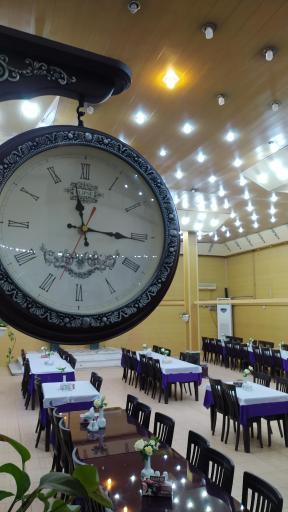 عکس رستوران و سالن غذاخوری کاج