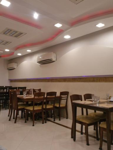 عکس رستوران اکبر جوجه