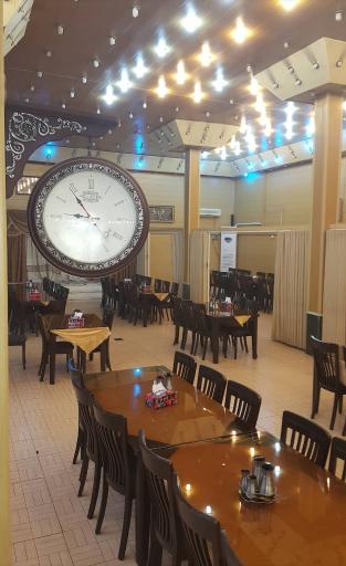 عکس رستوران و سالن غذاخوری کاج