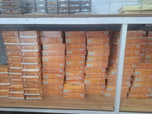 عکس محصولات شکری و کنجدی آقو (سوغات نهاوند)