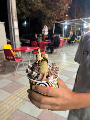 عکس کافه بستنی دویار