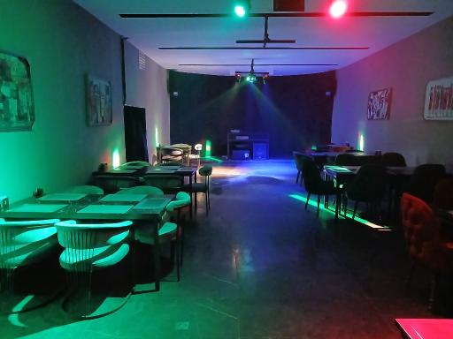 عکس کافه رستوران کلاویه