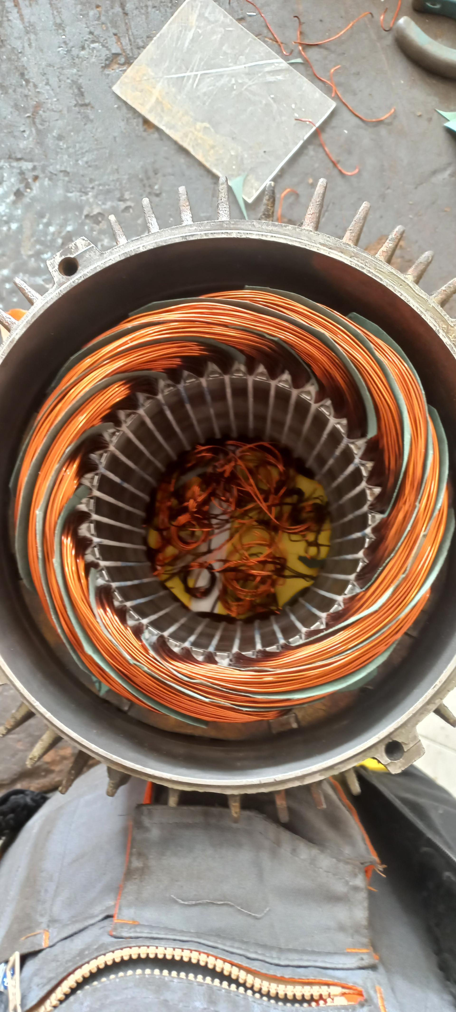 عکس سیم پیچی الکترو فابریک 