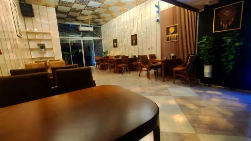 عکس صبحانه سرا آونگ