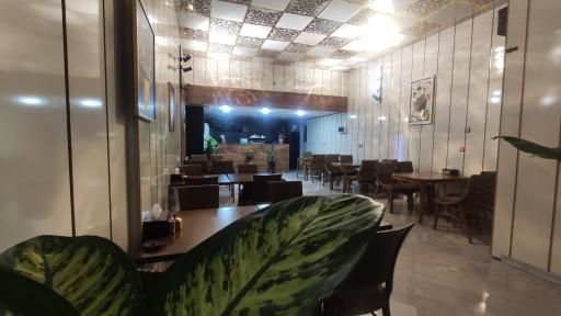 عکس صبحانه سرا آونگ