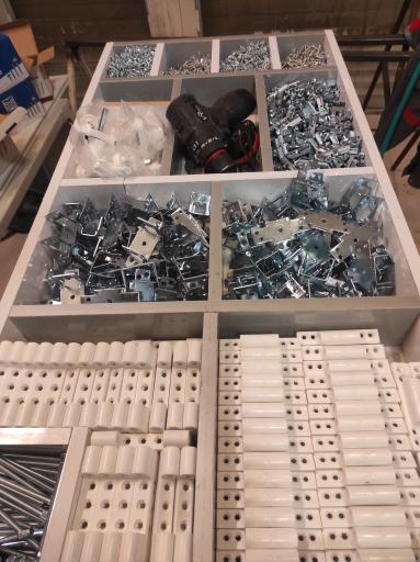 عکس درب و پنجره دوجداره وین تَک