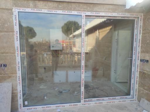 عکس درب و پنجره دوجداره وین تَک