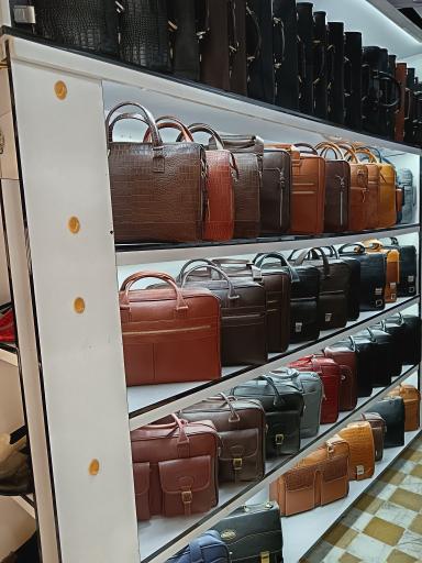 عکس کیف و چمدان سپهسالار