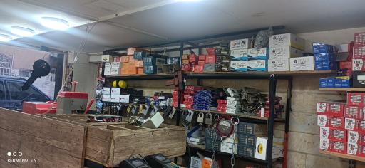 عکس کلید سازی امین