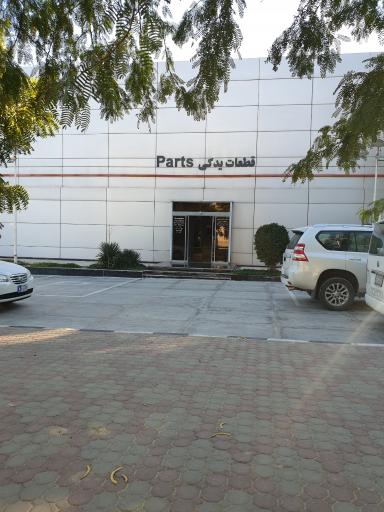 عکس نمایندگی تویوتا