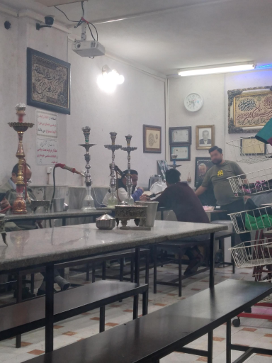 عکس چایخانه شب نشین